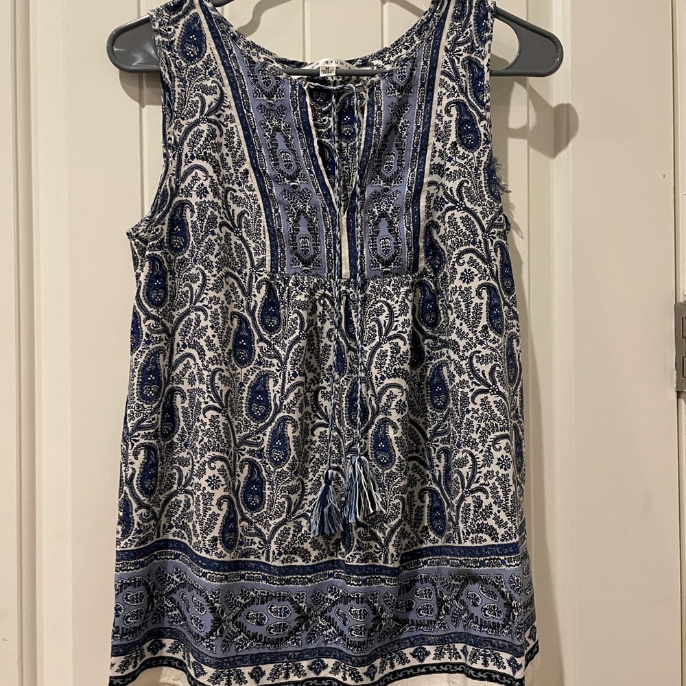Max Studio Blue and White Paisley Blouse